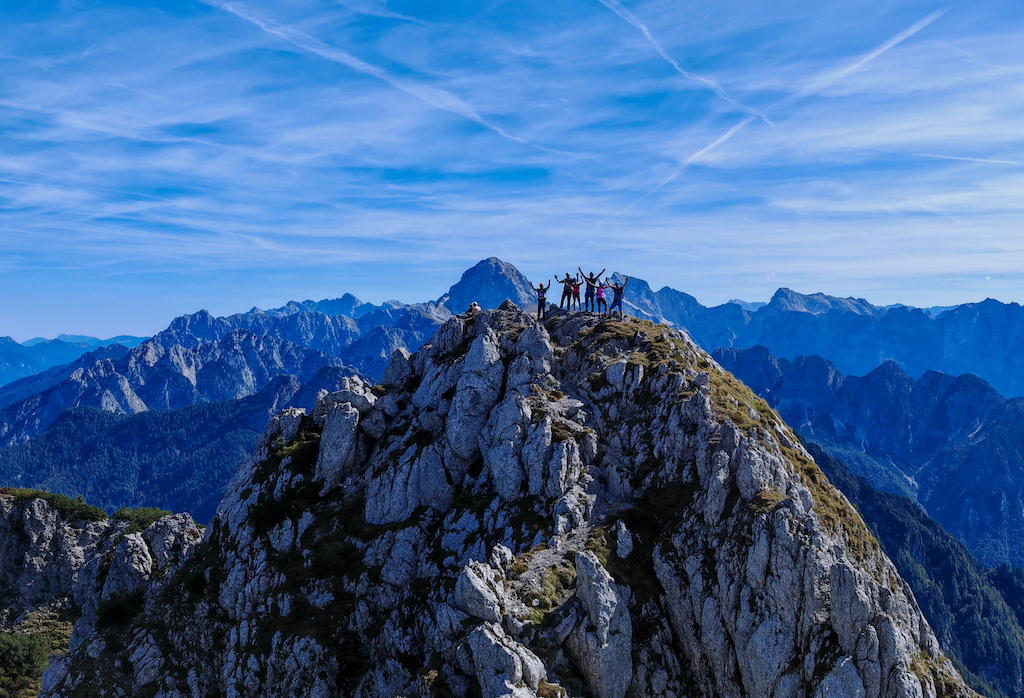 Sv. Višarje in Kamniti lovec